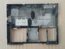 Нижня частина Toshiba&nbsp;Portege&nbsp;R400
